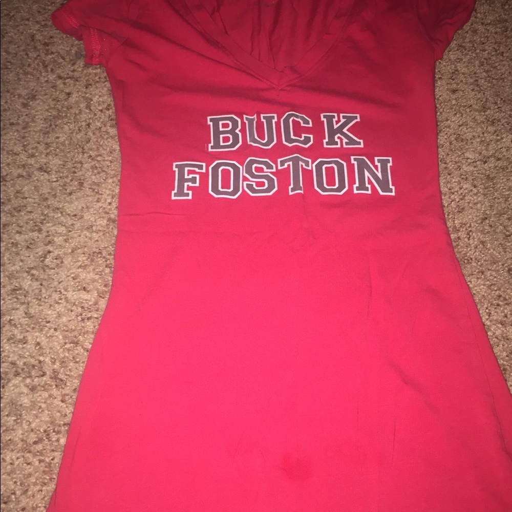 Tee